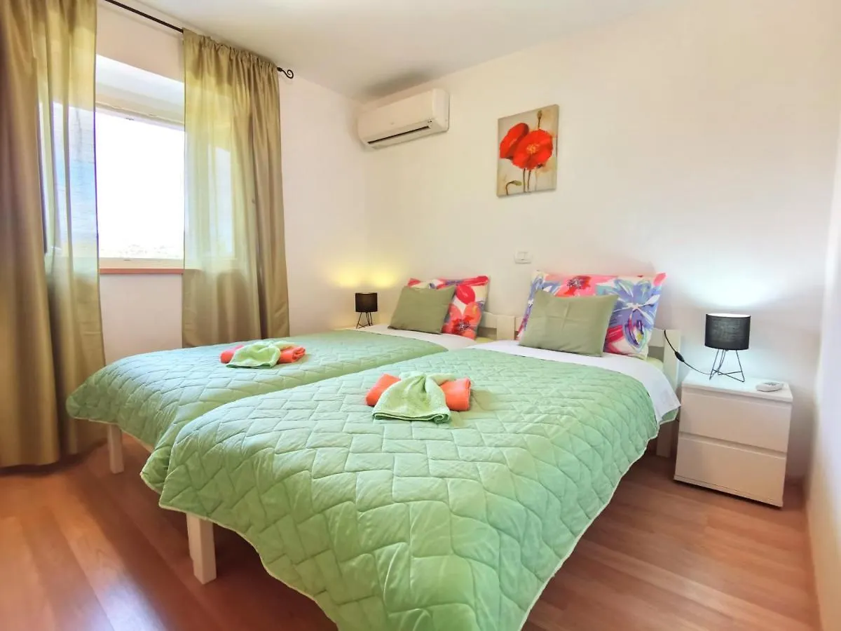 Jasmina Apartment Hum